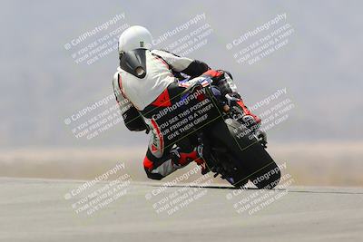 media/Apr-10-2022-SoCal Trackdays (Sun) [[f104b12566]]/Turn 9 Backside (1120am)/